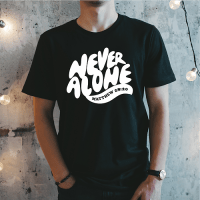 T-Shirt homme "Never Alone" (wavy) xs à xxl (4 couleurs )