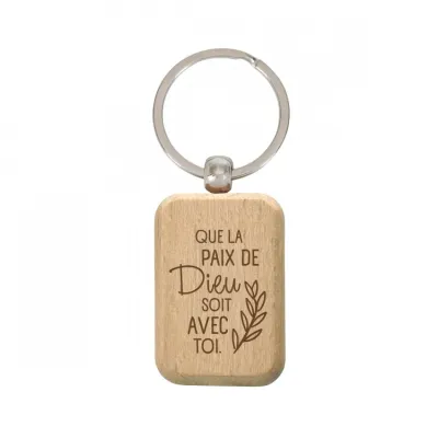 Porte-clés en bois gravé "Que la paix de Dieu soit avec toi"