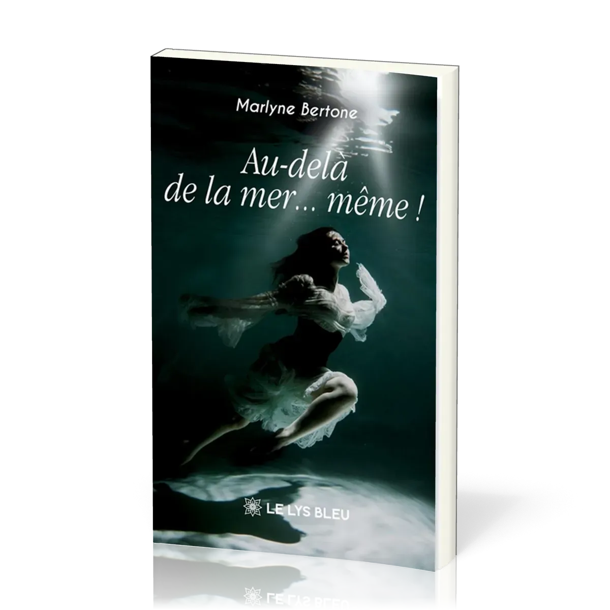 Au-delà de la mer...même !